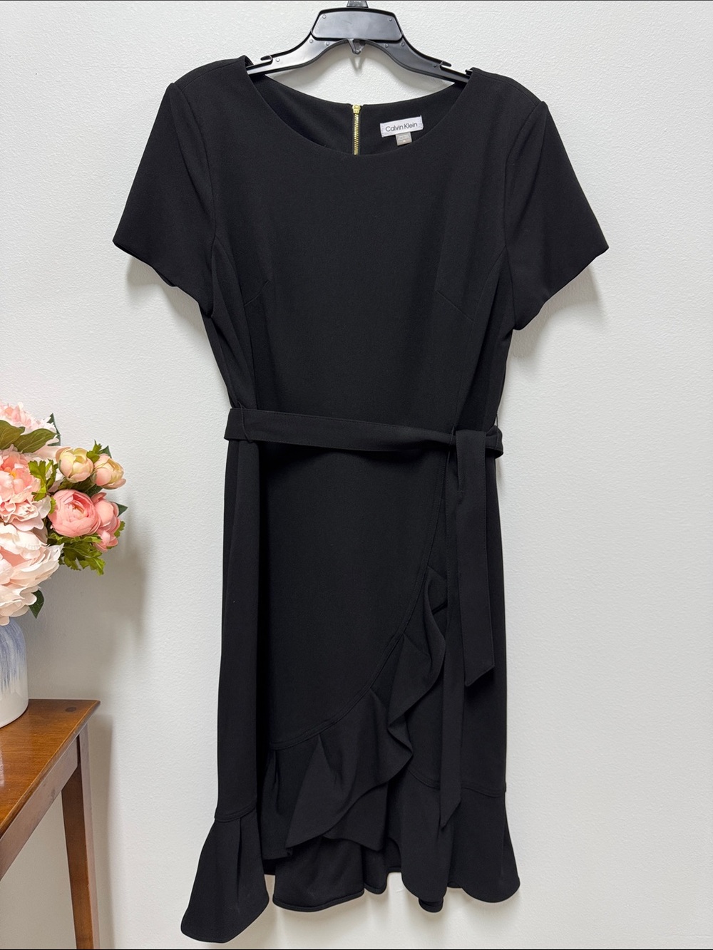 Calvin Klein Black Short Sleeve Belted Ruffle Midi Dress